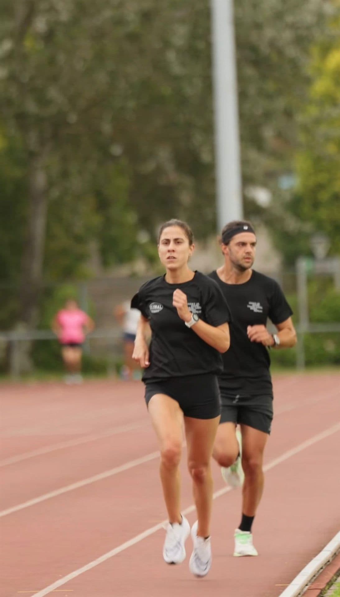 Alcanza tu mejor rendimiento físico con un personal trainer de resistencia